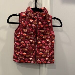 Amazon Essentials Girls Puffer Vest | Maroon Pink Mushroom Print